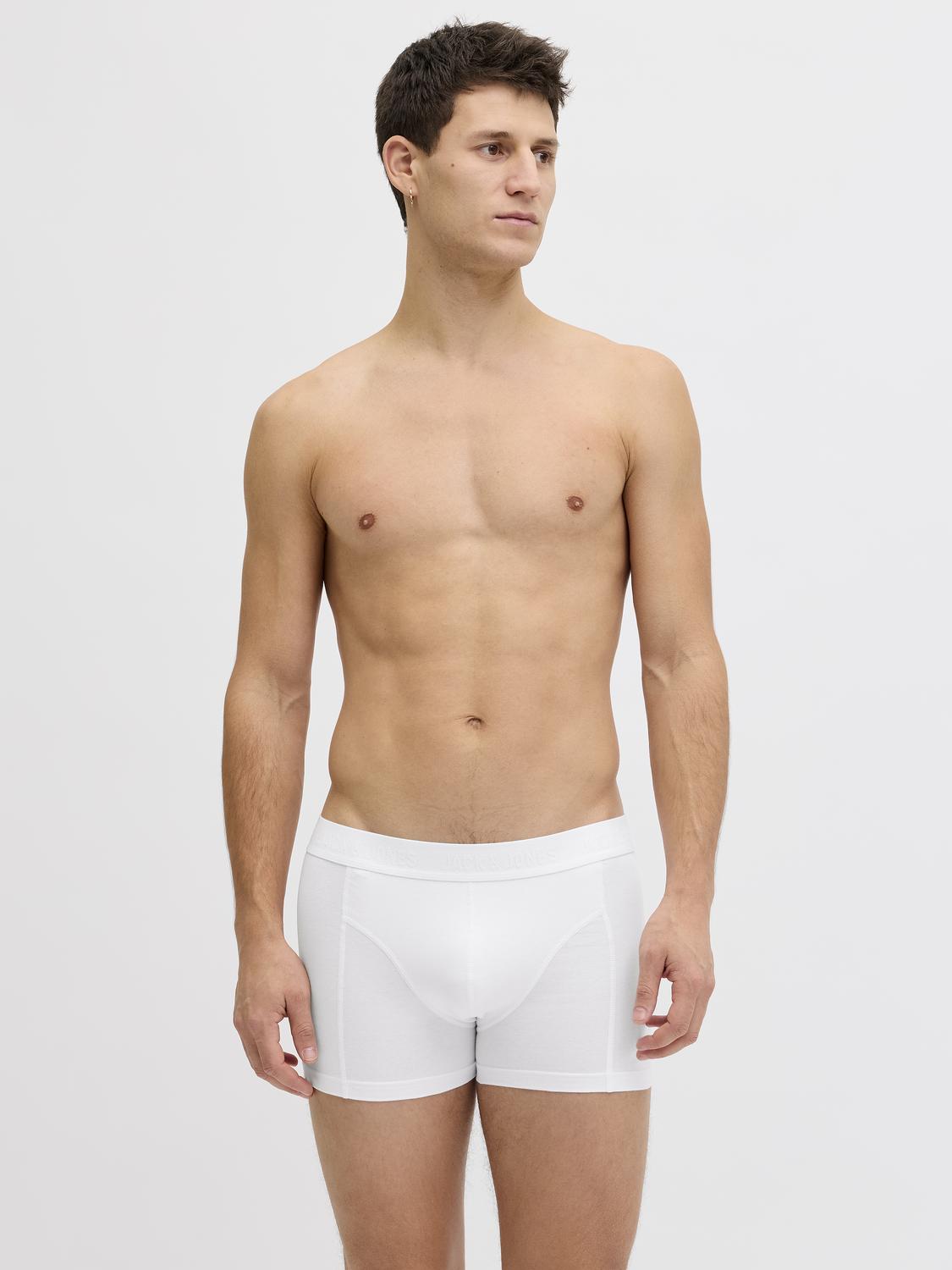 model_shot-detail